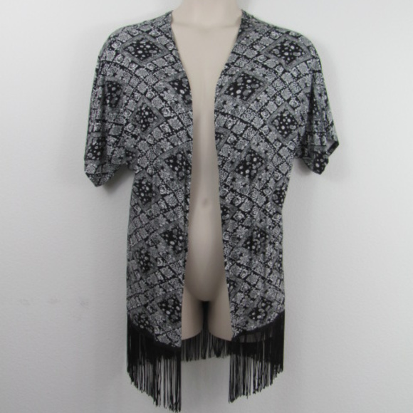 Free Kisses Jackets & Blazers - FREE KISSES Open Kimono Jacket Topper Fringes